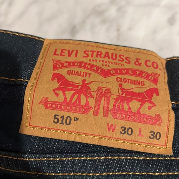 Jeans - Picture 2 of 2